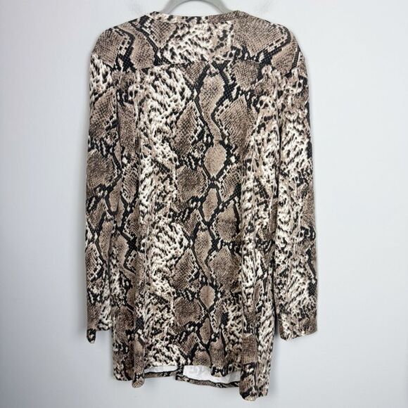 BOUTIQUE | Snakeskin Print Button Front Lightweight Cardigan Women’s Size XL - Picture 8 of 9